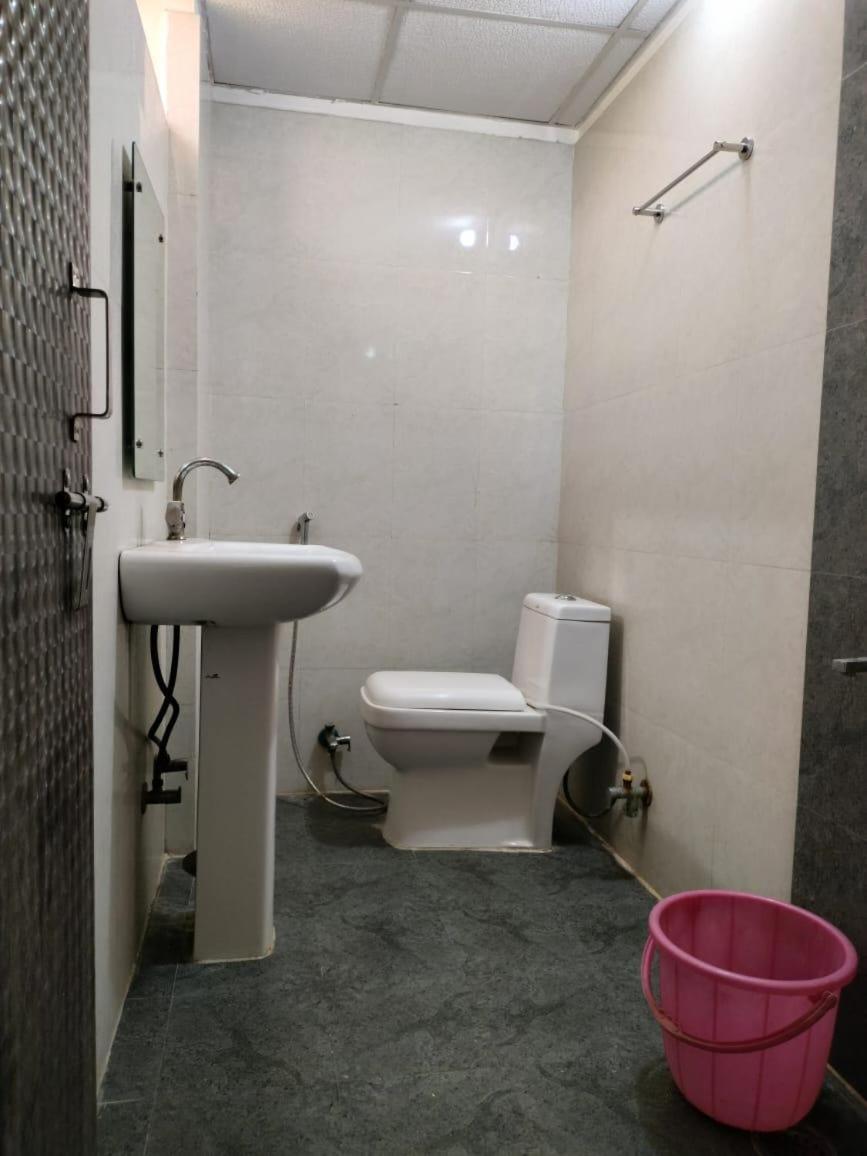 The Rejoice Hotel & Guesthouse Greater Noida Eksteriør bilde
